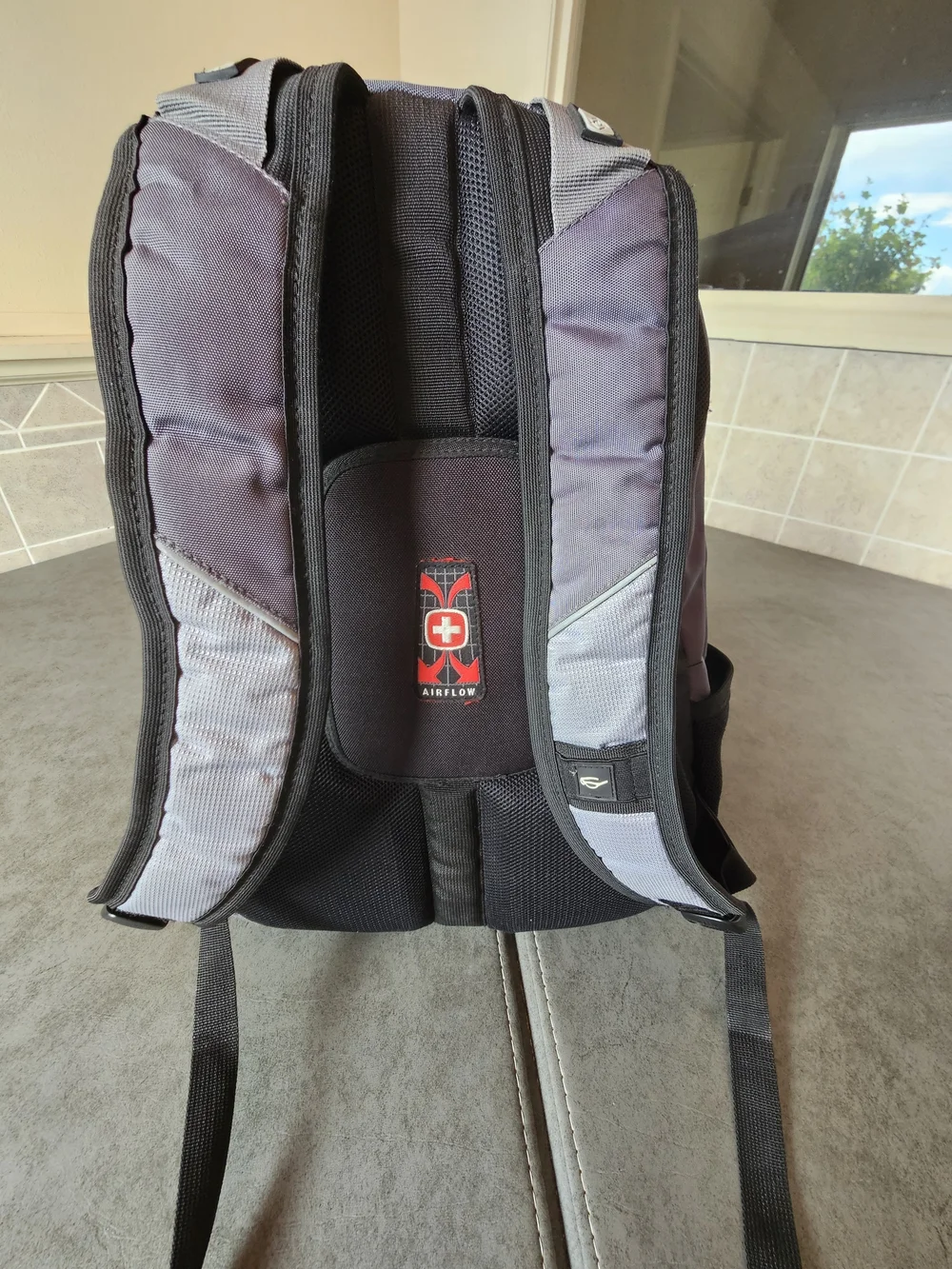 SwissGear Gray Travel Backpack - Durable Men’s Bag